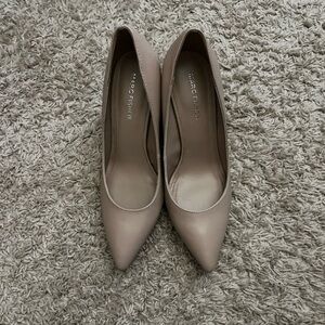 Marc Fisher Women's Nude Pointed Toe Pump heels
